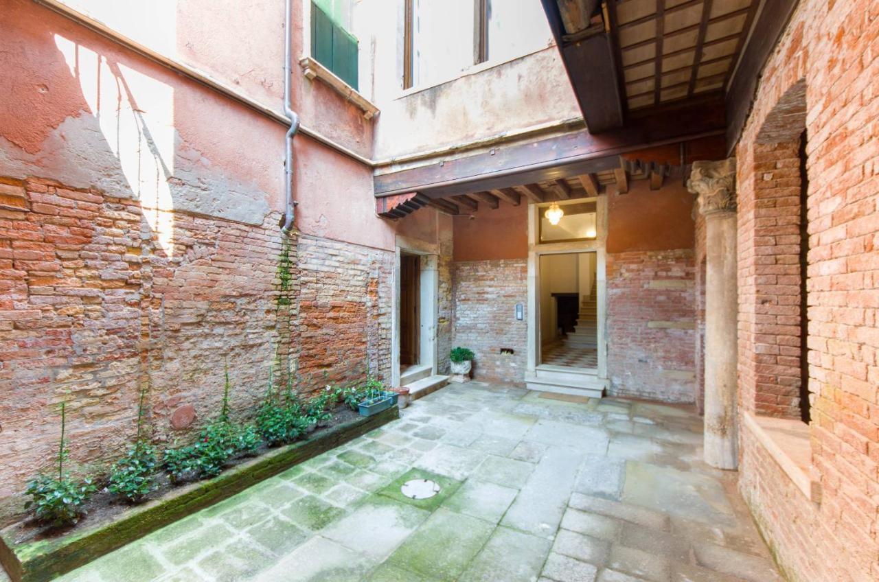 Apartmán Residenza La Torretta Benátky Exteriér fotografie